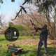 БУ Кущоріз Міні-бензопила WORX Nitro WG325E.1 20 В, одноручна пила, безщітковий двигун, довжина леза 12 см, акумулятор подовжувач
