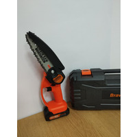 Б/В Міні-бензопила 6 дюймів Bravolu