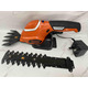 Уживані Акумуляторні універсальні садові ножиці-кущоріз BLACK+DECKER GSL700KIT