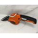 Уживані Акумуляторні універсальні садові ножиці-кущоріз BLACK+DECKER GSL700KIT