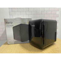 Б/в Мініхолодильник Vasip 10 л