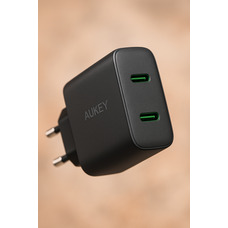 Мережевий зарядний пристрій Aukey PA-Y16 2xUSB C PD Power Delivery 3.0 36W 6A Dynamic Detect